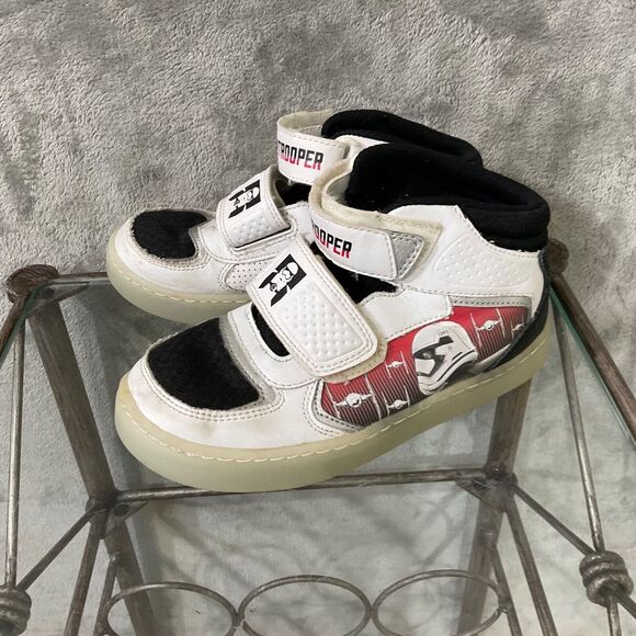 Stride Rite-Boy's White/Black  Star Wars Stormtrooper Sneakers size 13.5 - Picture 1 of 10